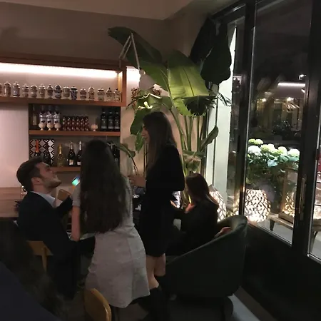 A Casa Di *